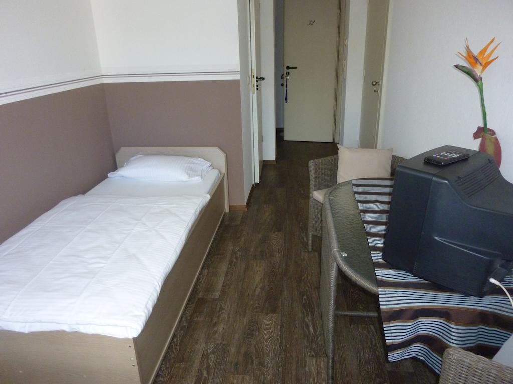 Achathotel Zum Schwan 伊达尔-奥伯施泰因 客房 照片